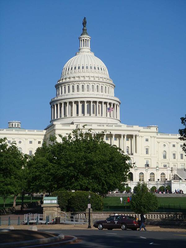 <font size=-5>© Sibylle Zeuch</font>