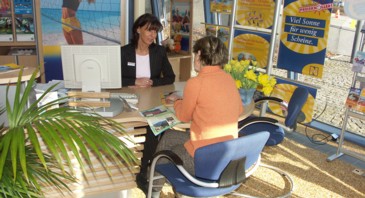 <font size=-5>© Deutsches Reisebüro (DER)</font>